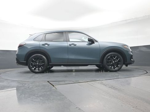 Certified 2024 Honda HR-V Sport image 34