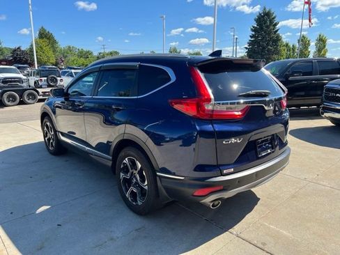 Used 2019 Honda CR-V Touring image 4