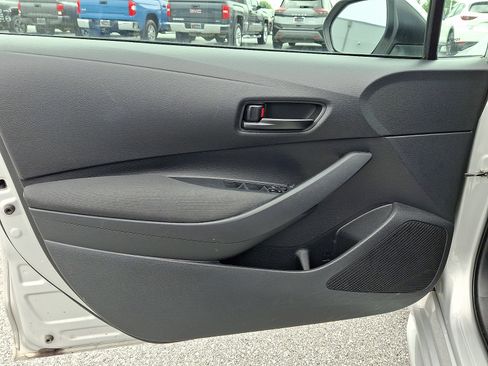 Used 2023 Toyota Corolla LE FWD image 14