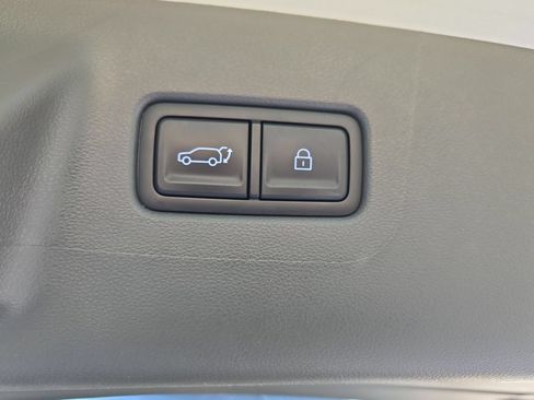 Used 2026 Hyundai Santa Fe SEL FWD image 25