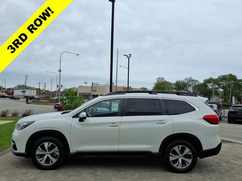 Used 2022 Subaru Ascent Premium w/ Convenience Package AWD/4WD image 4