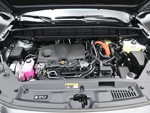 New 2026 Toyota Highlander XLE image 18