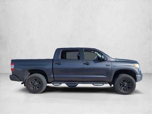 Certified 2017 Toyota Tundra SR5 w/ SR5 Upgrade Package image 5
