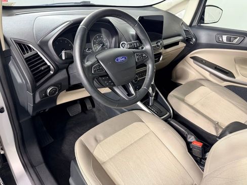Used 2020 Ford EcoSport SE w/ SE Convenience Package image 38