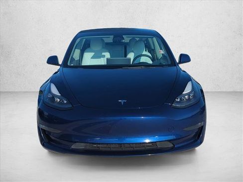 Used 2022 Tesla Model 3 Long Range AWD/4WD image 2