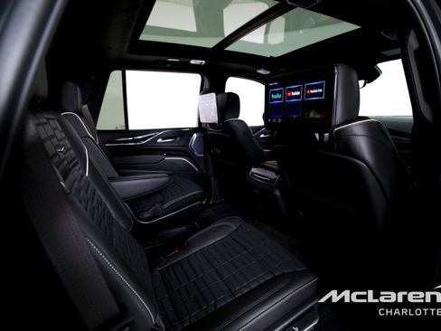 Used 2024 Cadillac Escalade V w/ LPO, ONYX Package AWD/4WD image 29