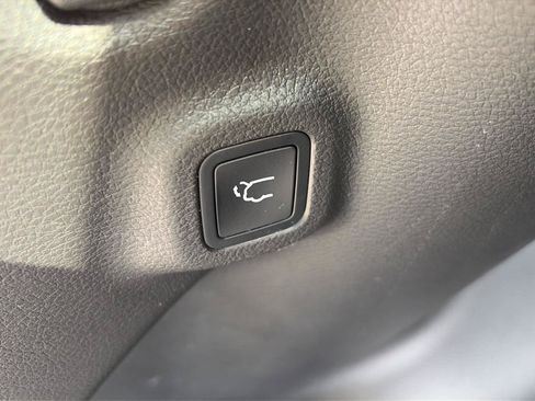 Used 2025 Jeep Compass Trailhawk w/ Trailhawk Elite Group AWD/4WD image 14