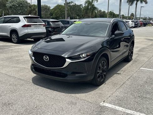 Used 2025 MAZDA CX-30 AWD 2.5 S w/ Select Sport Pkg image 3