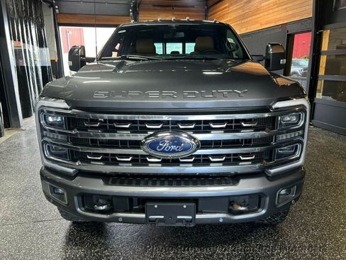 Used 2023 Ford F350 Platinum w/ Tremor Off-Road Package AWD/4WD image 6