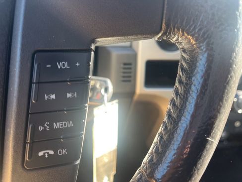 Used 2012 Ford F150 XLT w/ XLT Chrome Pkg image 14