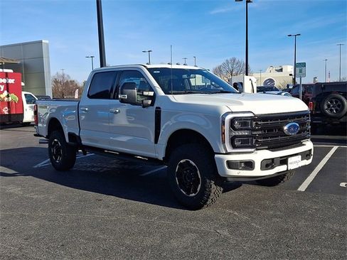 New 2026 Ford F250 Platinum w/ Tremor Off-Road Package image 2