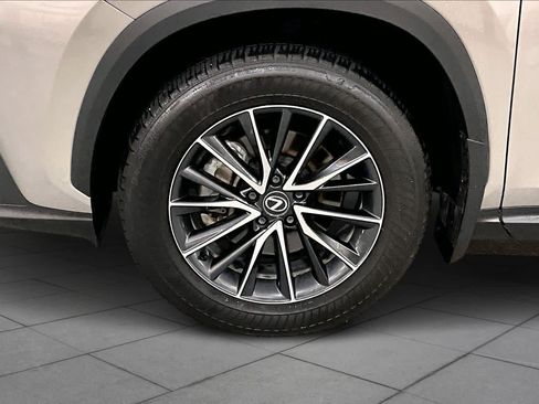 Used 2024 Lexus NX 350 AWD image 11