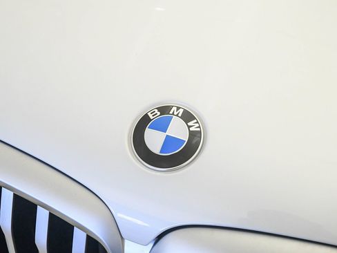 Used 2026 BMW X5 xDrive40i AWD/4WD image 7