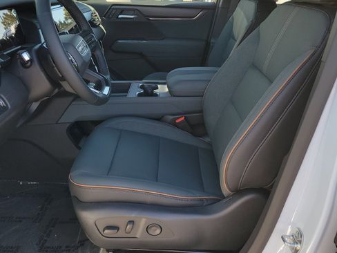 New 2026 GMC Acadia AT4 image 6