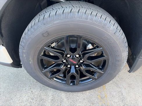 New 2026 GMC Sierra 1500 Pro w/ Graphite Edition image 10