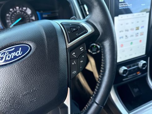 Used 2024 Ford Edge SEL w/ Convenience Package AWD/4WD image 42
