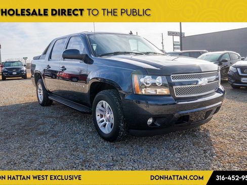 Used 2007 Chevrolet Avalanche LT RWD image 28