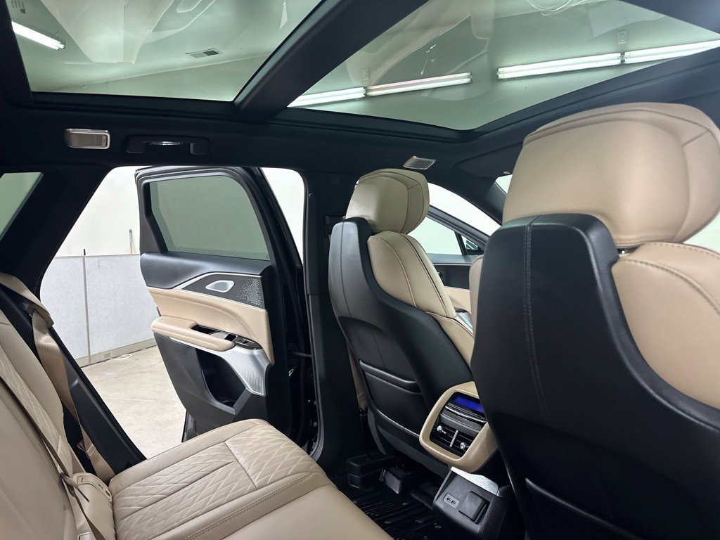 Certified 2026 Cadillac Lyriq Signature Luxury w/ Nappa Leather Package AWD/4WD image 21