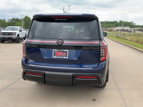 Used 2025 Nissan Armada PRO-4X image 8