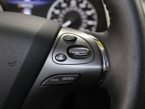 Used 2024 Nissan Murano SL image 37