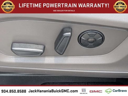 Used 2021 Ford Explorer Platinum w/ Equipment Group 601A AWD/4WD image 21