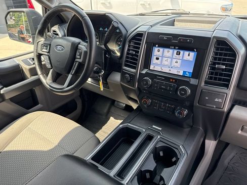 Used 2018 Ford F150 XLT w/ Equipment Group 302A Luxury AWD/4WD image 45