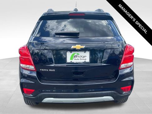 Used 2022 Chevrolet Trax LT w/ Driver Confidence Package AWD/4WD image 6