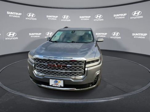 Used 2020 GMC Acadia Denali w/ LPO, Floor Liner Package image 6