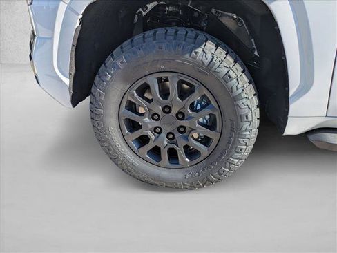 New 2026 Toyota Tundra SR image 8