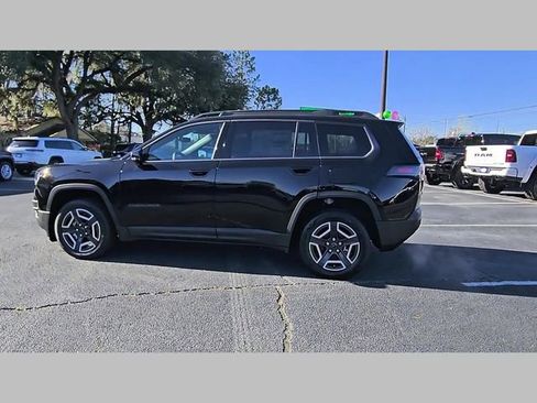 New 2026 Jeep Cherokee Limited image 25