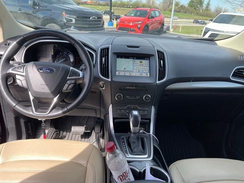 Used 2018 Ford Edge SEL w/ Equipment Group 201A image 10