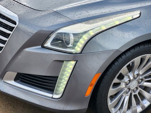 Used 2019 Cadillac CTS Luxury RWD image 26