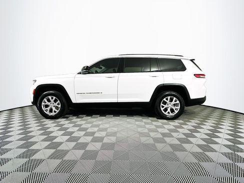 Used 2022 Jeep Grand Cherokee L Limited image 17