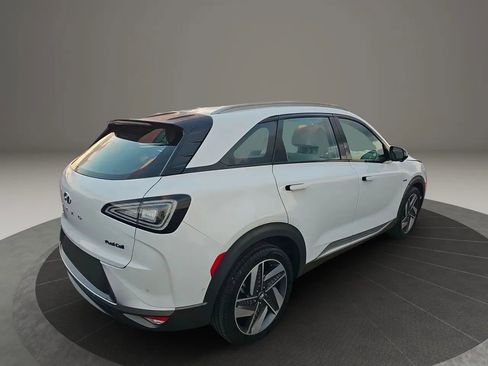 Used 2019 Hyundai Nexo Limited image 2