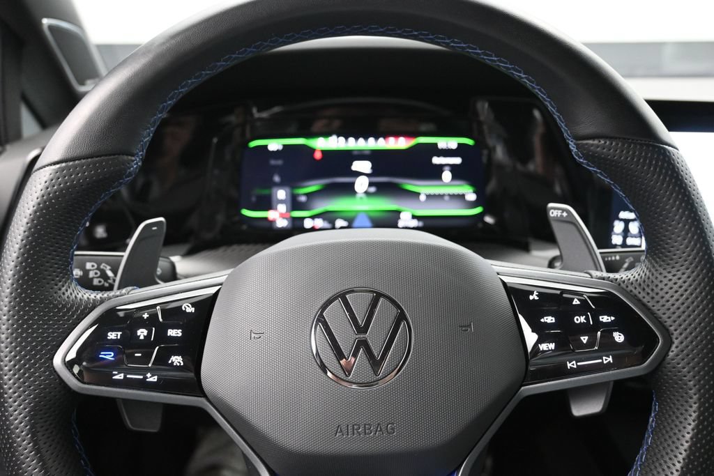 Used 2023 Volkswagen Golf 20th Anniversary Edition w/ Golf Protection Package AWD/4WD image 13