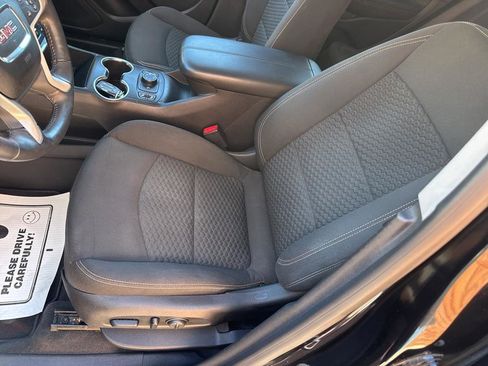 Used 2018 GMC Terrain SLE w/ Driver Convenience Package image 17