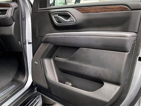 Used 2024 Chevrolet Tahoe Premier image 18