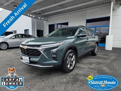 Used 2025 Chevrolet Trax LT