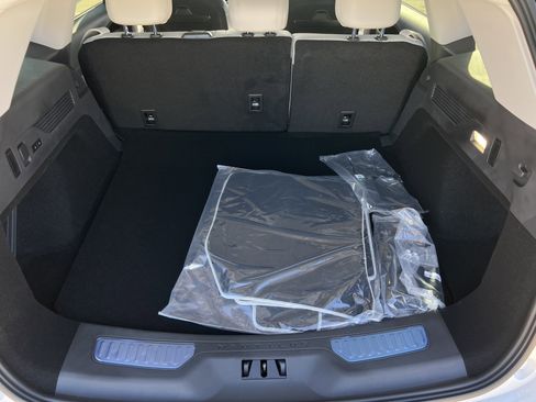 New 2026 Lincoln Nautilus Premier w/ Equipment Group 102A image 32