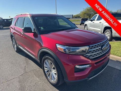Used 2021 Ford Explorer Limited image 1