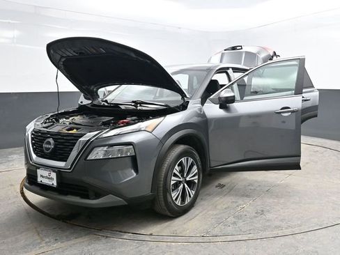 Used 2023 Nissan Rogue SV image 44