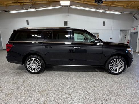 Used 2024 Ford Expedition Max Limited image 5