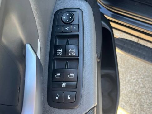 Used 2019 RAM 1500 Big Horn RWD image 5