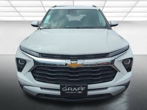 New 2026 Chevrolet TrailBlazer LT w/ Convenience Package image 2
