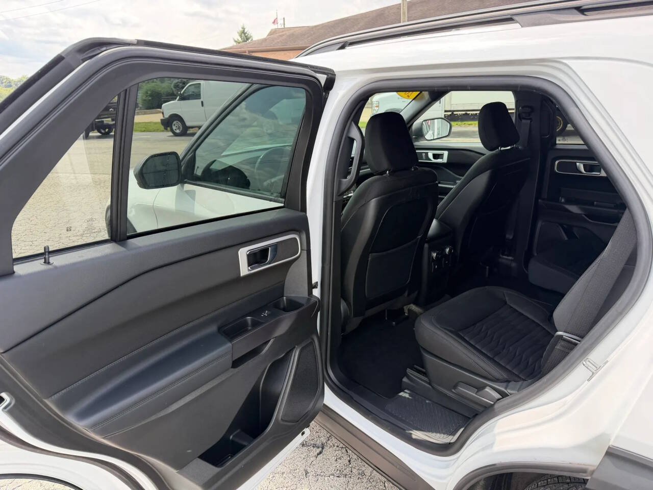 Used 2020 Ford Explorer XLT RWD image 20