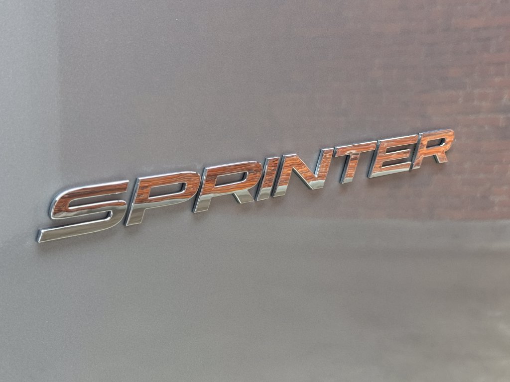 Used 2025 Mercedes-Benz Sprinter 3500 image 4