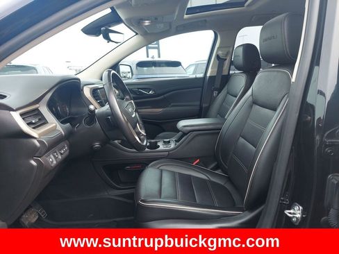Used 2021 GMC Acadia Denali w/ Denali Ultimate Package image 19