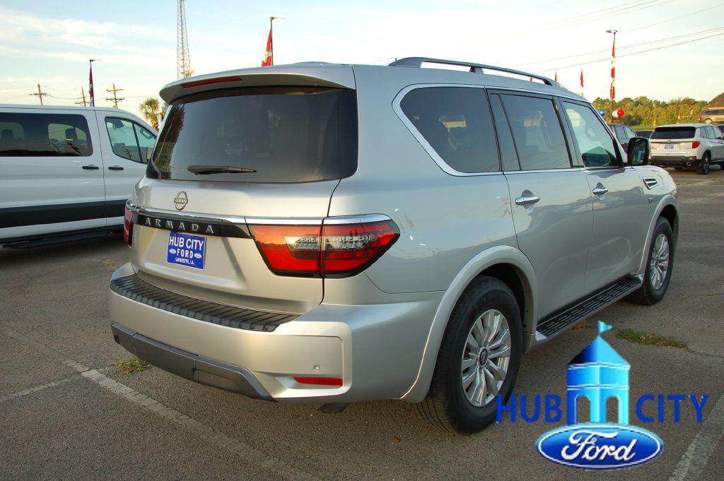 Used 2021 Nissan Armada SV AWD/4WD image 5