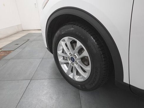 Used 2021 Ford Escape SE image 28