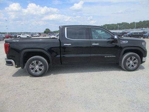 New 2026 GMC Sierra 1500 SLT w/ SLT Convenience Package AWD/4WD image 4
